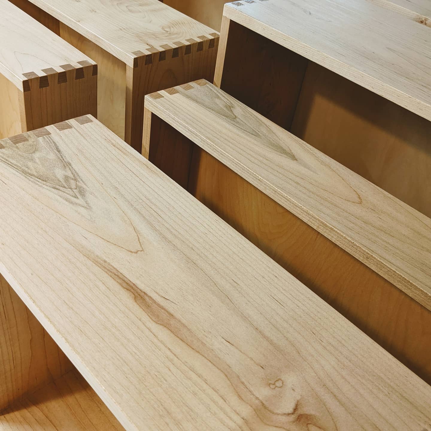October 29th, 2020: Tonight, we added a second coat of shellac to all the drawer boxes. They're starting to get that classic glossy sheen!
